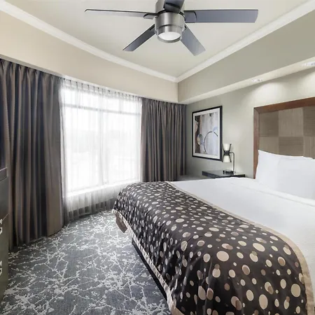Best Western Premier Crown Chase Inn & Suites Denton Exterior photo