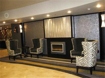 Hotel Western Premier Crown Chase & 3*