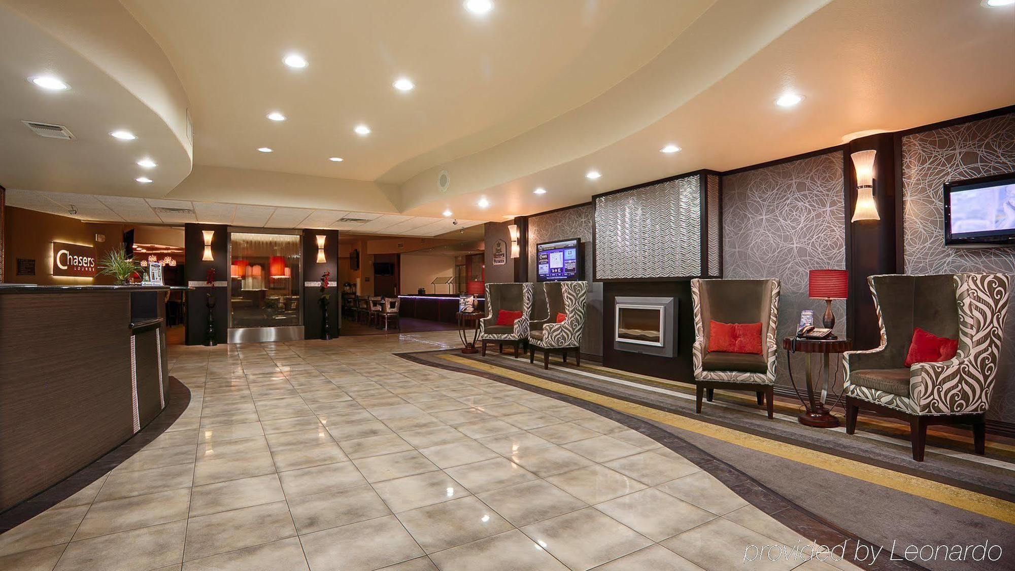 Hotel Western Premier Crown Chase & 3*